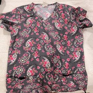 Women’s scrub tops